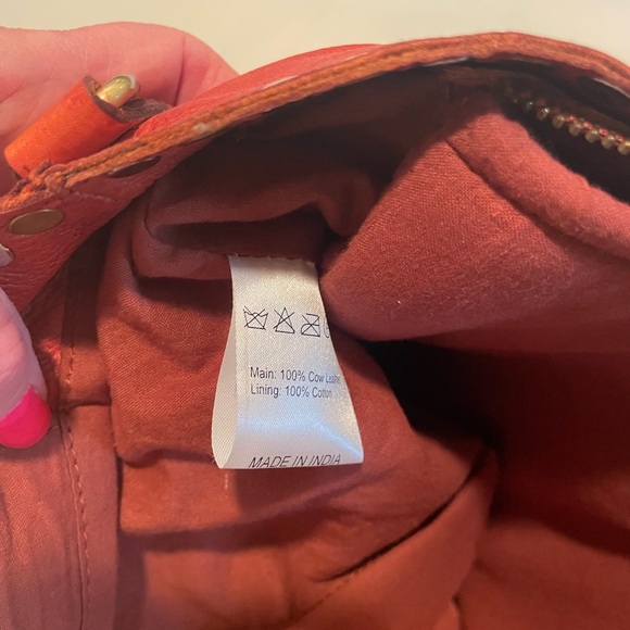 Lombard Computer/Shoulder Bag - Picture 7 of 7